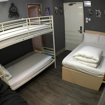 Tong Luo Wan Hostel Hong Kong Exterior photo